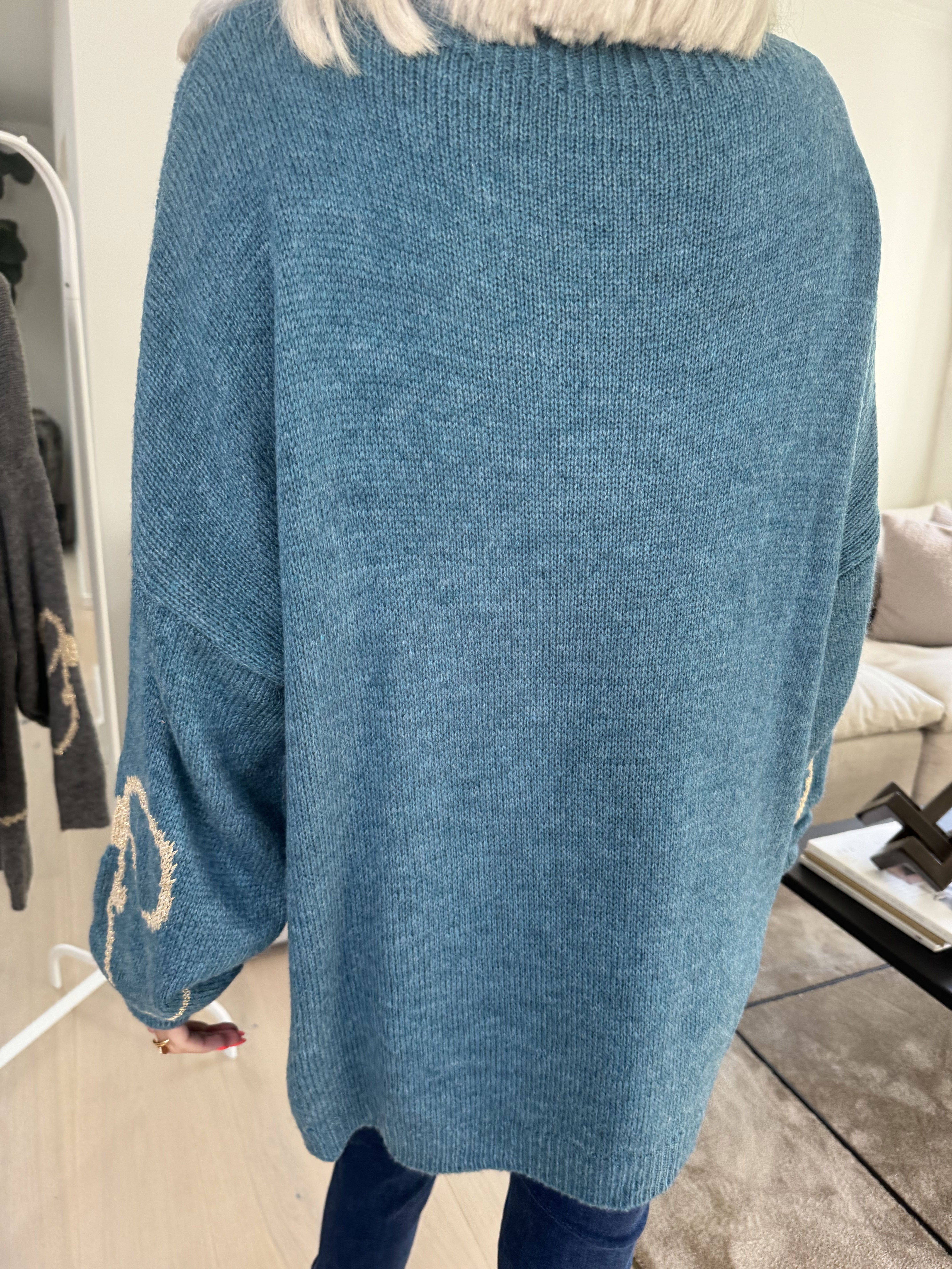 Ruby - Striktrøje med uld og sløjfe i guldtråde